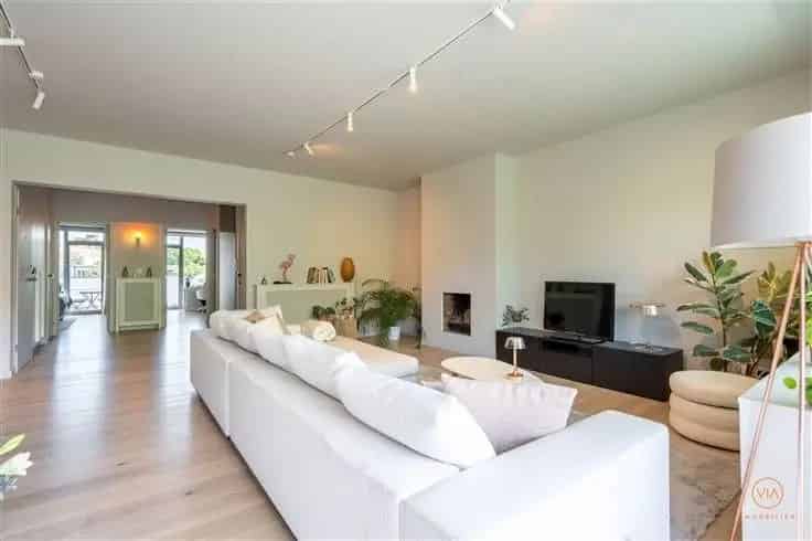 Ruim Appartement Te Koop in Berchem 105m2 2 slaapkamers