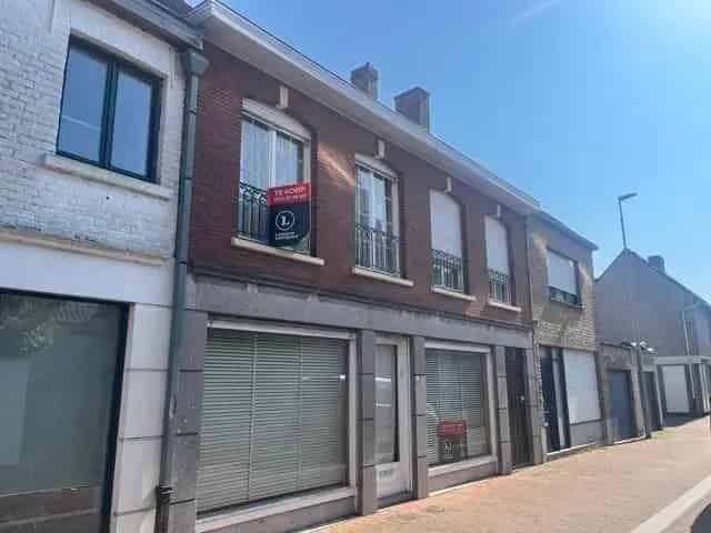 Ruim pand met tal van mogelijkheden!