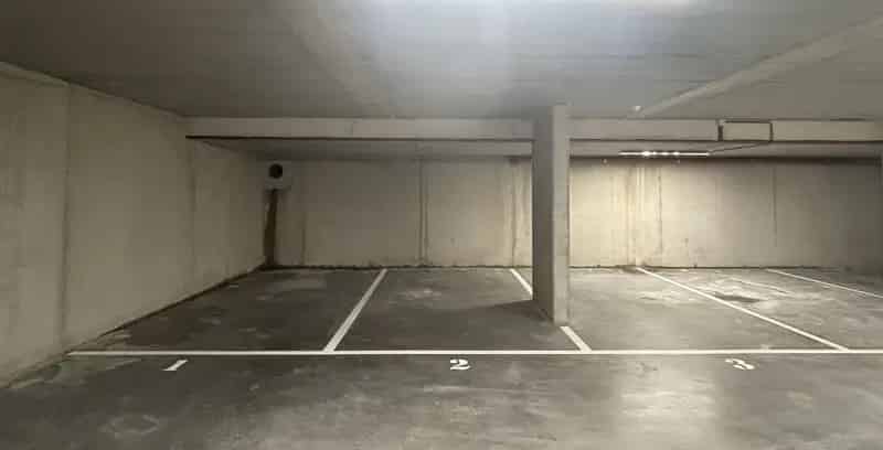 Inpandige autostaanplaats te Heverlee