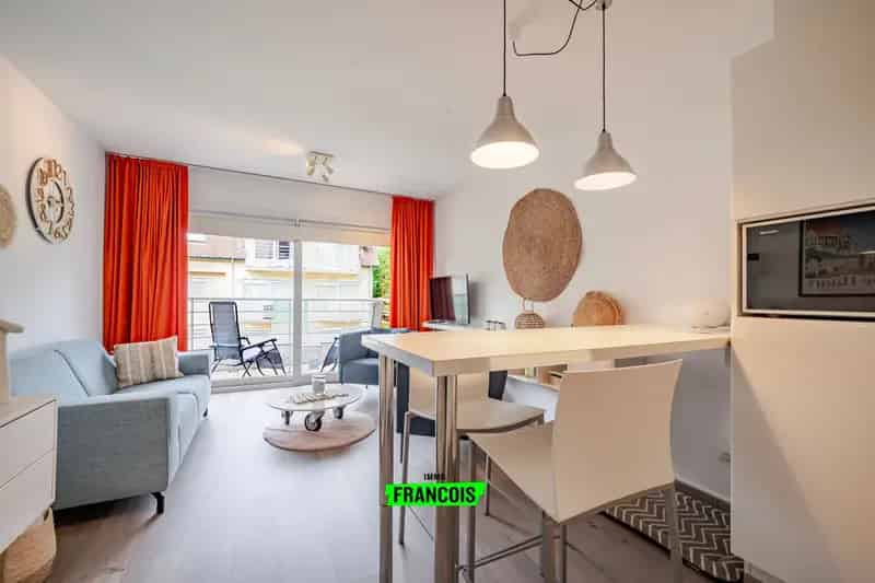 Instapklaar Appartement De Haan Nabij Centrum