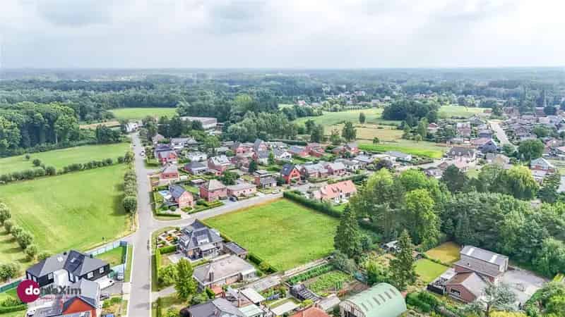 Bouwgrond voor halfopen gezinswoning nabij het centrum van Boortmeerbeek