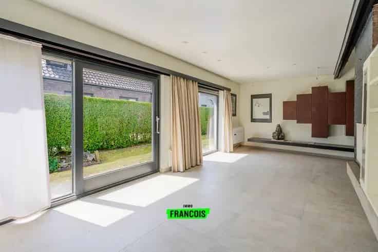 Huis Te Koop Stene: Unieke Architectuur Villa 820m²