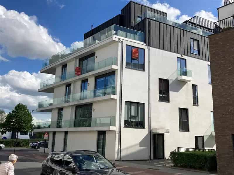 Ondergrondse staanplaats in Leskoo 1
