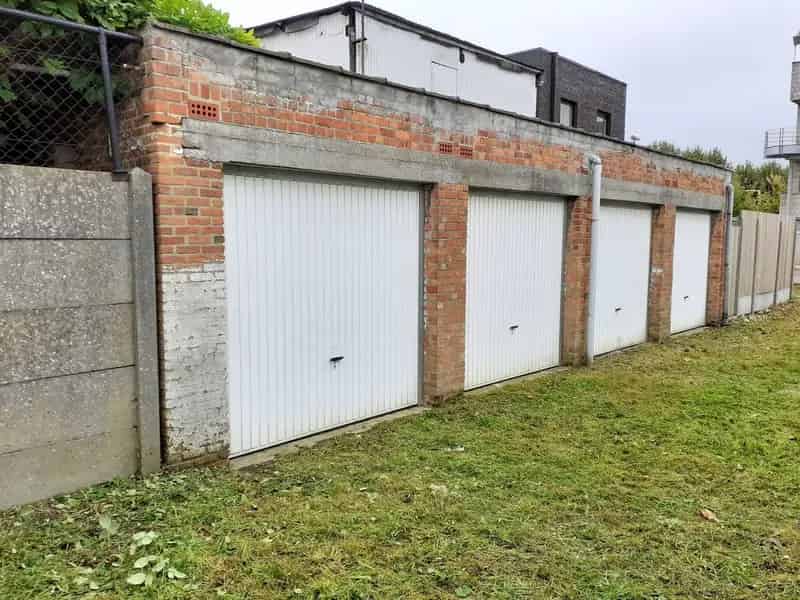Garagebox te huur vlakbij centrum Mechelen