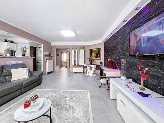 Appartement te koop in Molenbeek-Saint-Jean