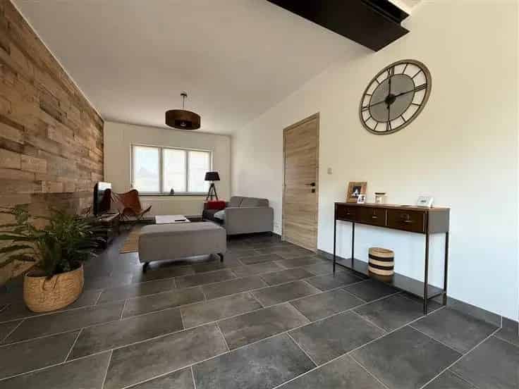 Huis Te Koop 4 Gevels 180m² 4 slaapkamers Tuin