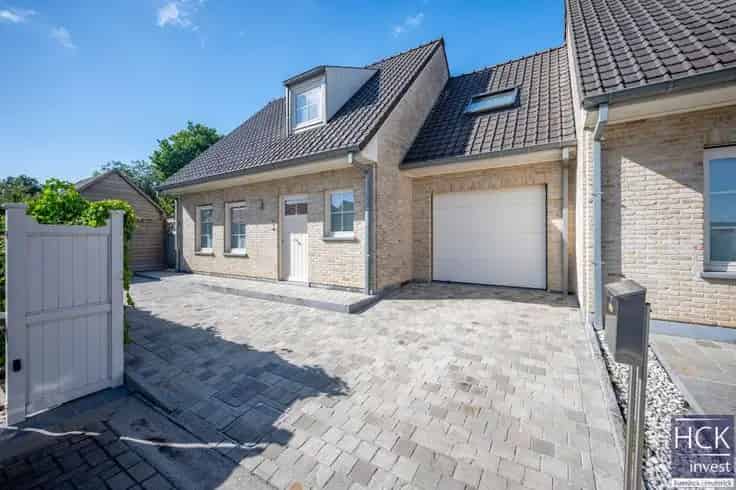 Huis Te Koop Kruishoutem 3 slaapkamers Instapklaar