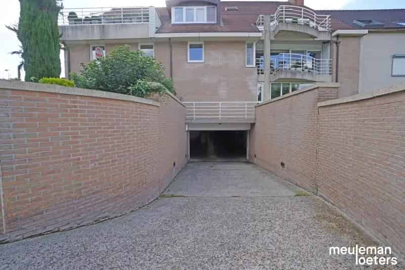 Ondergrondse garagebox op centrale locatie