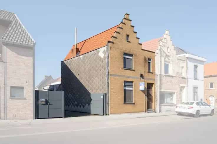 Huis Te Koop Zeebrugge: Halfopen Bebouwing Te Renoveren