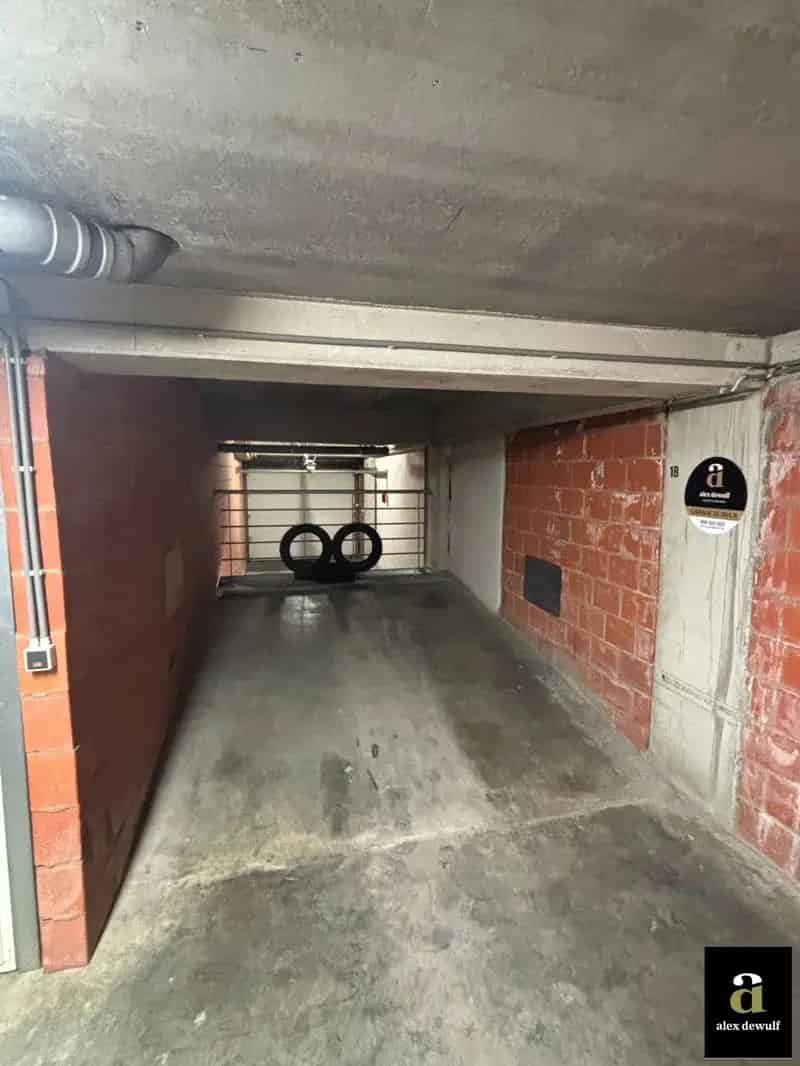 Garage te koop