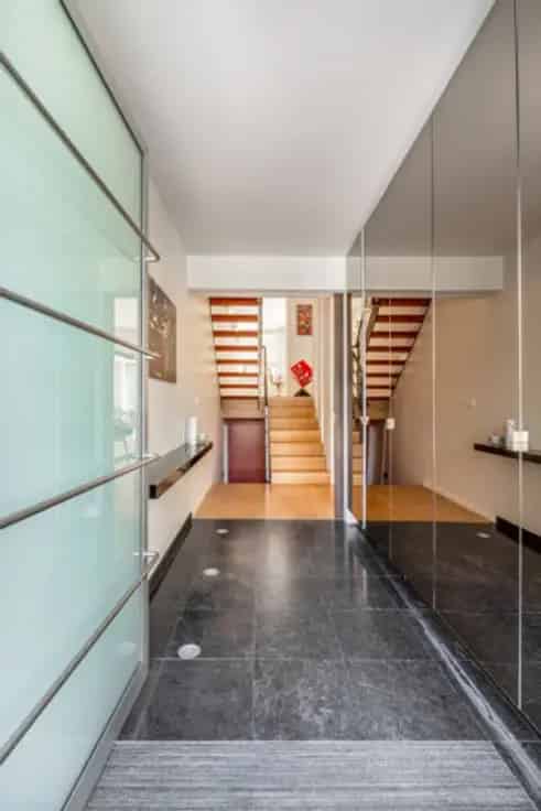 Luxueuze Moderne Villa 5 Slaapkamers te Koop