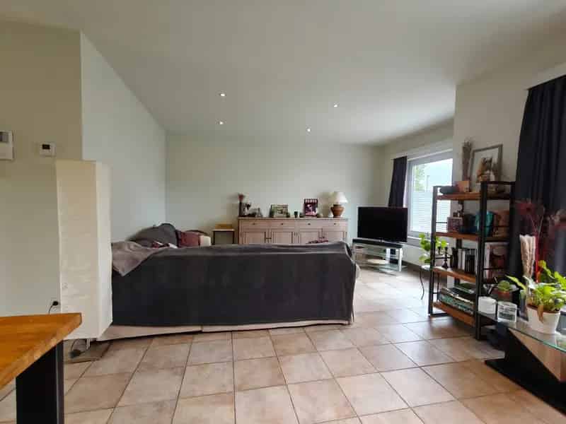Ruime bel-étagewoning met tuin en garage