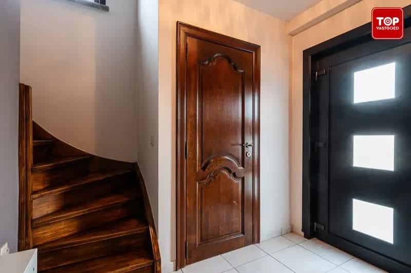 Instapklare woning met 3 slaapkamers in rustige straat.