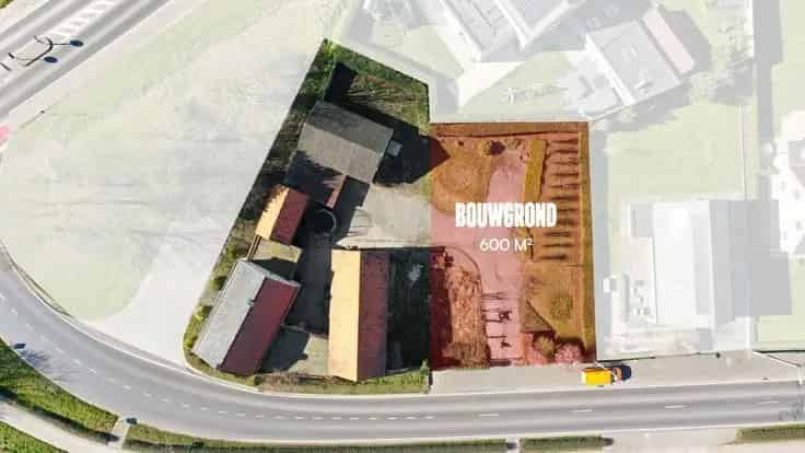 Hoeve Te Koop Poperinge: Bouwgrond en Renovatiemogelijkheden