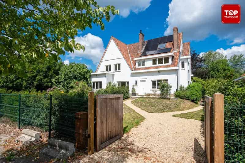 Vernieuwde woning met 4 slaapkamers en gunstige EPC score