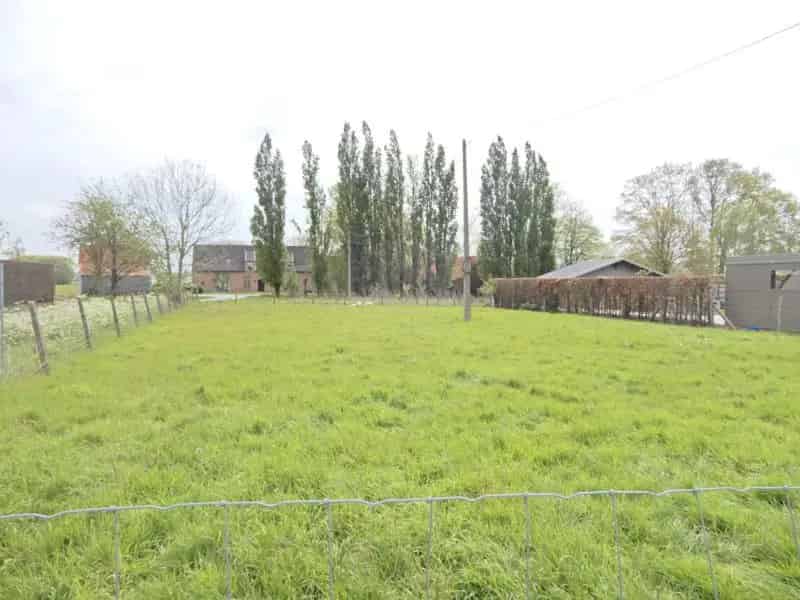 Izegemsestraat 81 te 8850 Ardooie.