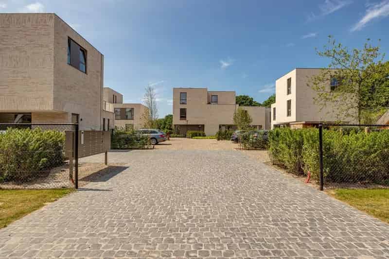 Wonen in het groen van 's-Gravenwezel stijlvol, duurzaam en rustgevend