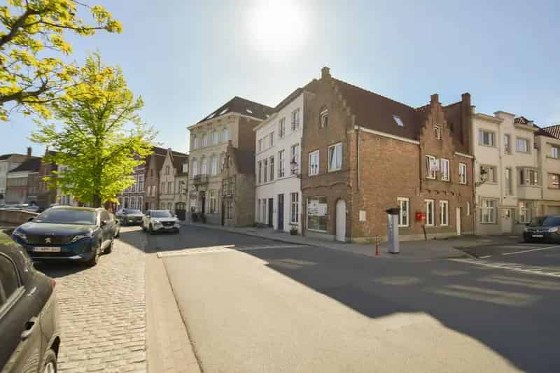 HANDELSWONING OP MOOIE LIGGING