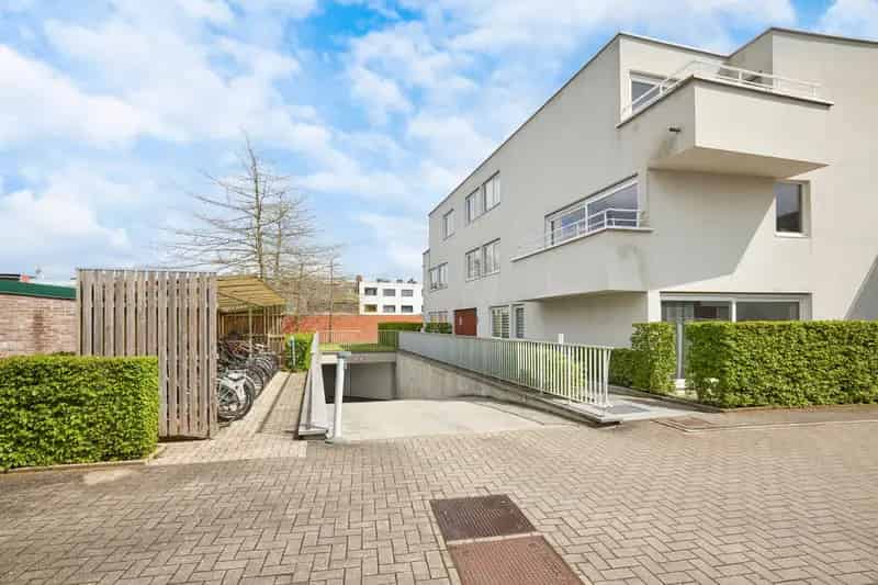 Garage te koop