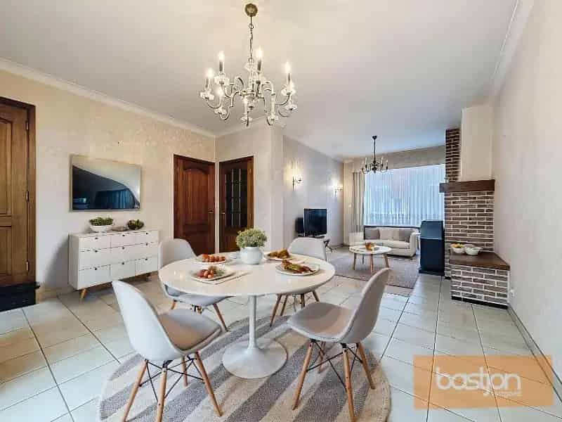 Woning in het centrum van Marke met 4 slaapkamers