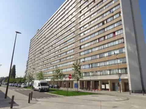 Ernest Claesstraat 1-3