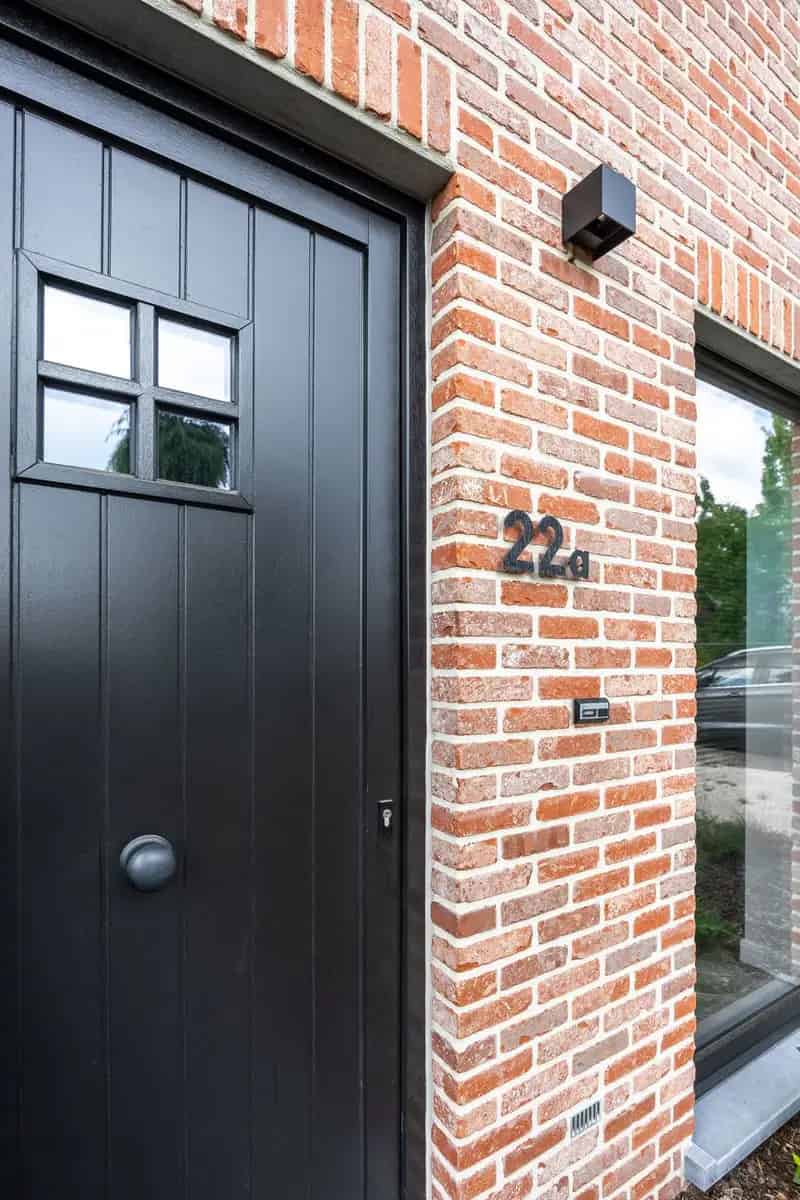 Stijlvolle energiezuinige woning met tuin in hartje Schilde