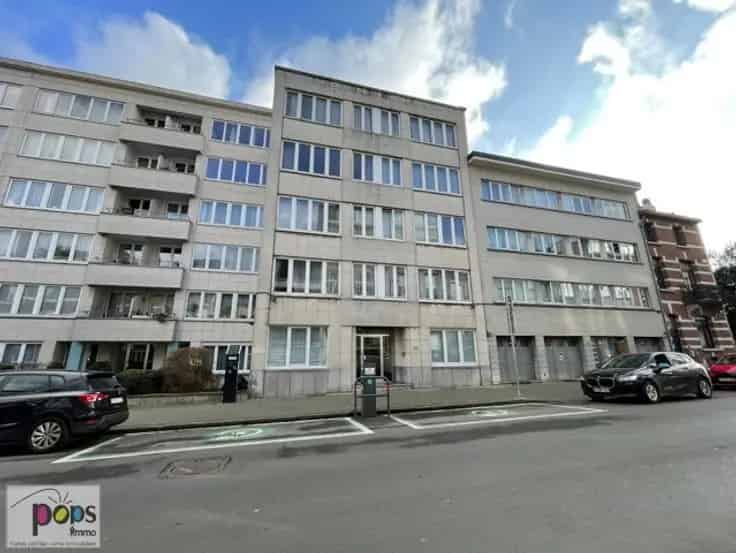 Appartement 1 Chambre Roosendael Garage Cave 67m²
