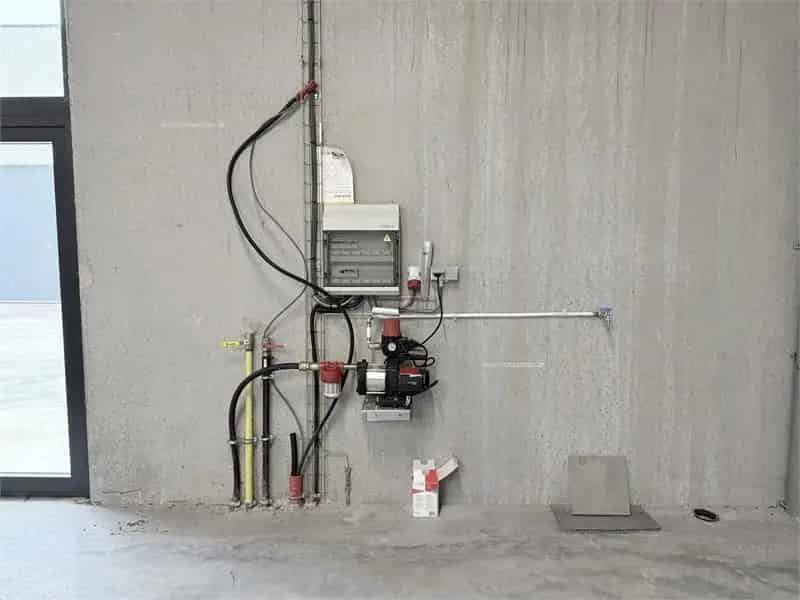 Nieuwbouw handelspand te huur in Hooglede