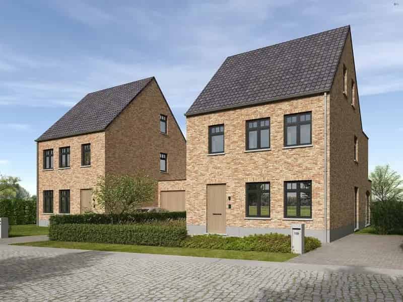 Half open bebouwing met mogelijkheid tot 5 slaapkamers