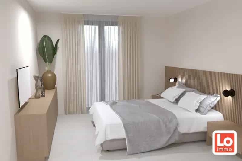 Appartement te koop in Zeveneken