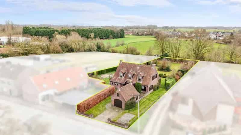 Huis te koop in Oosteeklo