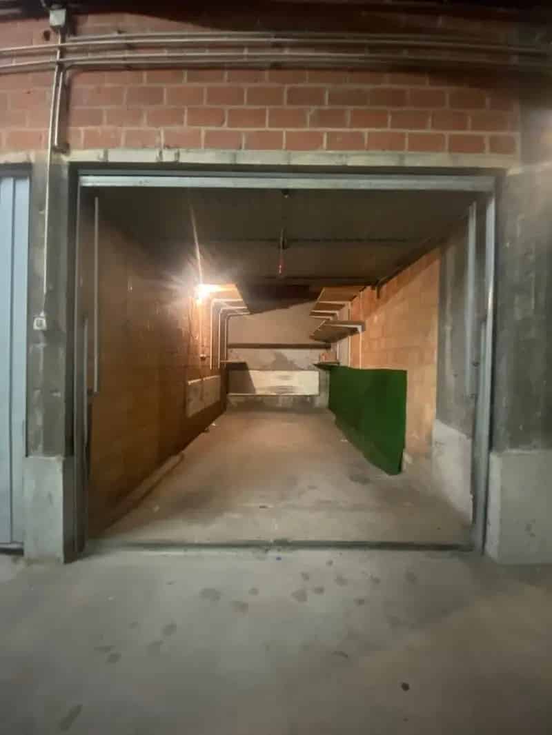 Garagebox in hartje Kortrijk!