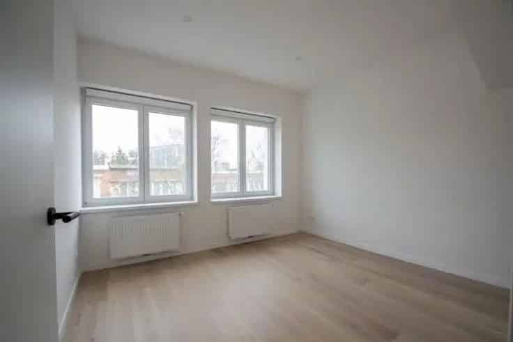Duplex Te Koop