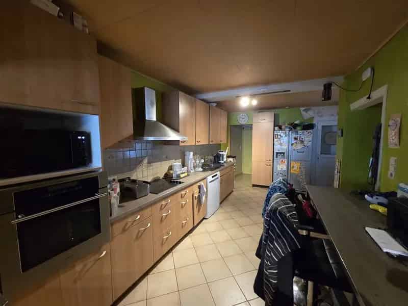 Woning met 5 slaapkamers in Frasnes-les-Anvaing