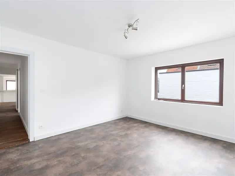 Ruim appartement 3 slaapkamers Terhagen Nabij E19 A12