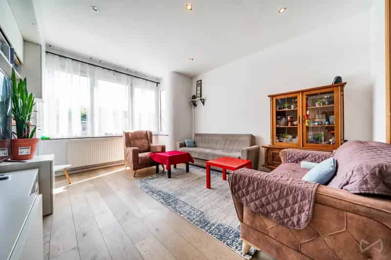 Appartement met twee slaapkamers in Schaerbeek