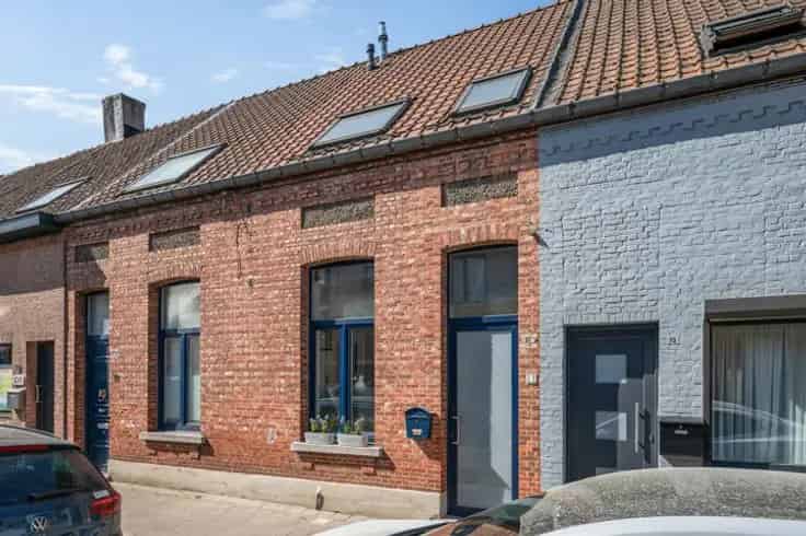 Huis Te Koop: Gerenoveerde Stadswoning 2 Slaapkamers