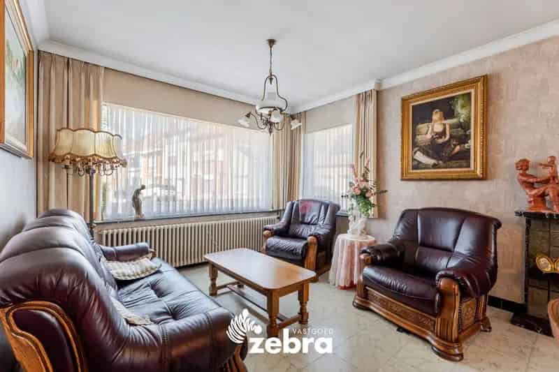 Huis te huur Ingelmunster: 3 slaapkamers, garage en tuin