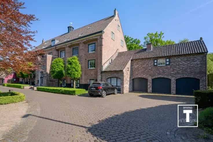 Ruim Duplex Appartement 4 Slaapkamers Te Koop Wetteren Laarne