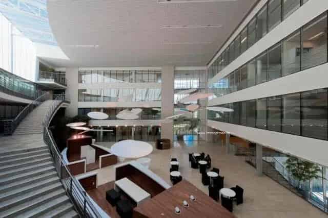 Kantoorruimte te huur in The Crescent Brussels Anderlecht