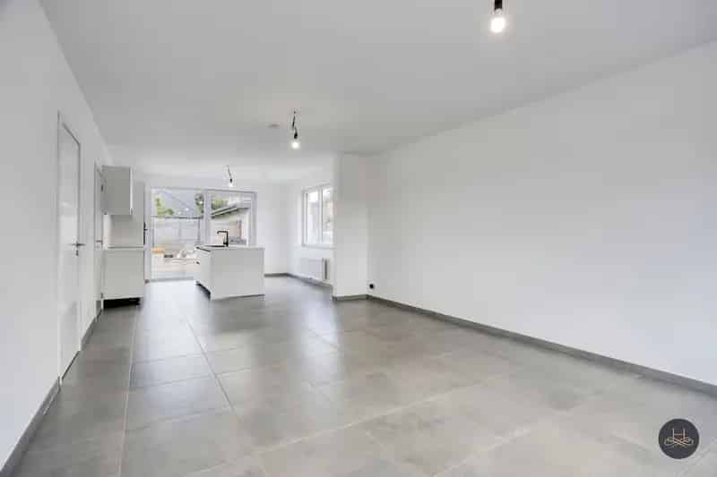 Rustig gelegen nieuwbouw woning met 3 slaapkamers