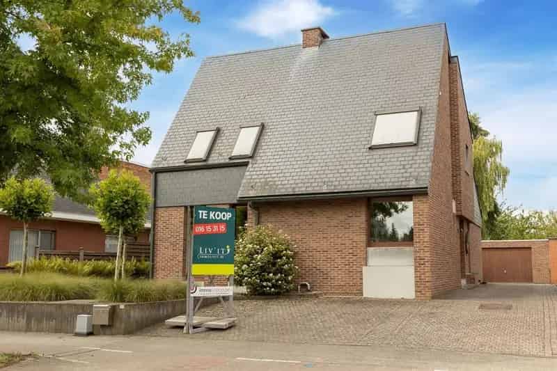 Hoogwaardig Afgewerkte, Vrijstaande Woning
