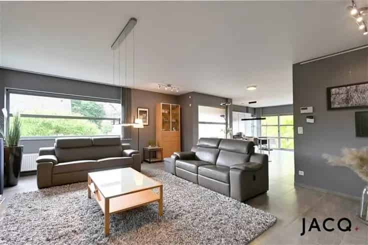 Huis Te Koop: Moderne Gezinswoning 4 Slaapkamers Zuidwest Tuin