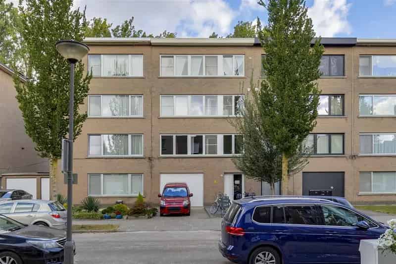 Opbrengsteigendom te koop in Mortsel