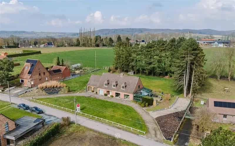 Villa te koop in Ellezelles