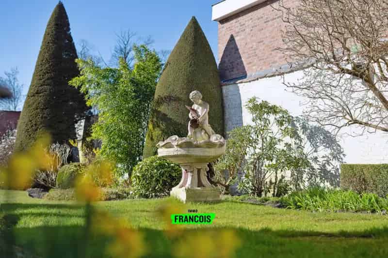 Authentiek herenhuis in het hart van Ingelmunster