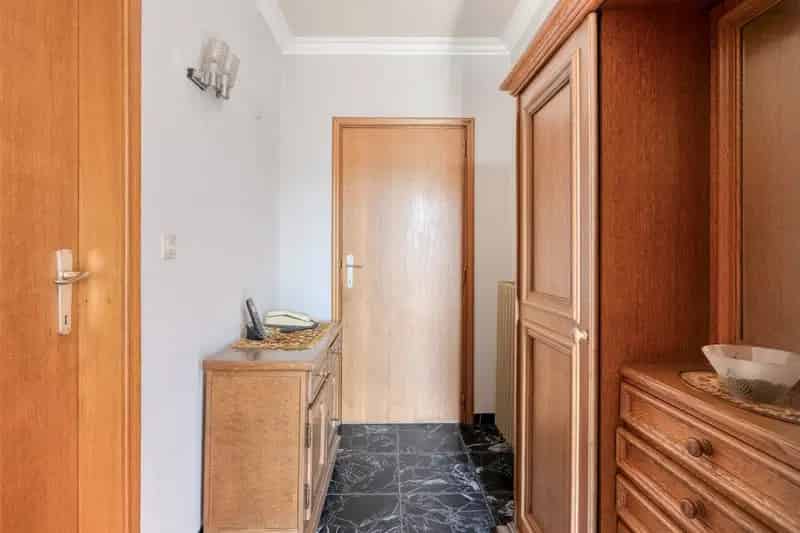 Gelijkvloerswoning met oa 3 slaapkamers in een rustige doodlopende straat.
