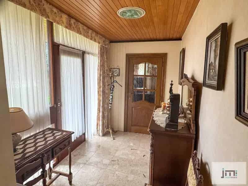 Ruime woning op wandelafstand van het centrum
