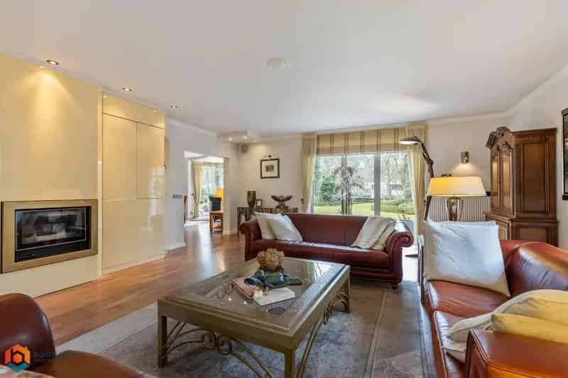 Prachtige villa (478 m² bewoonbaar) op een perceel van 3005 m² te Keerbergen