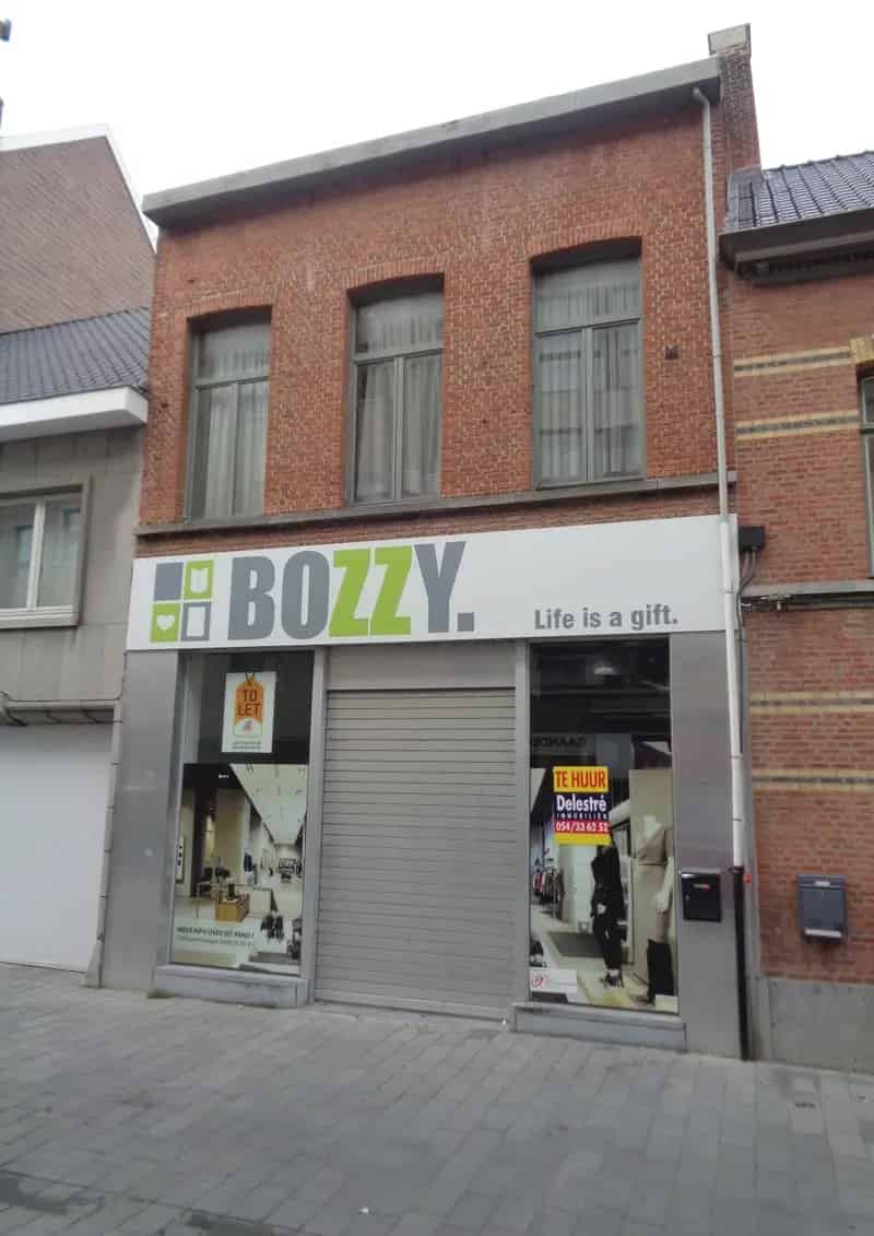 Centraal gelegen handelspand